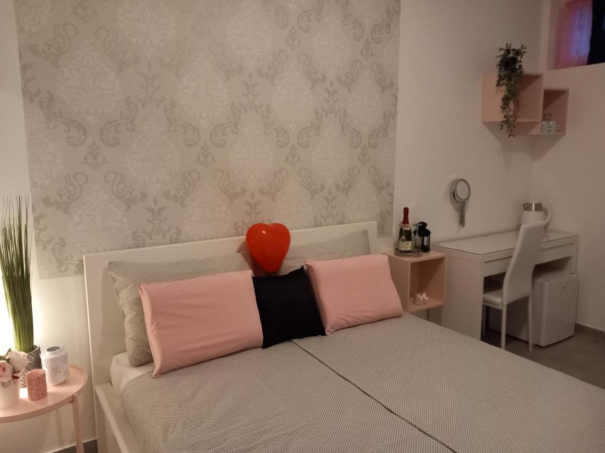Room Ket พูลา ภายนอก รูปภาพ