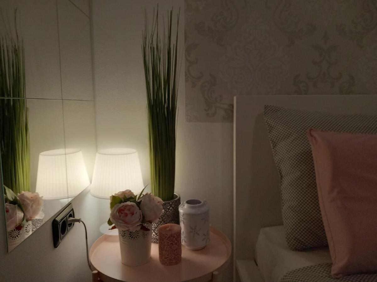 Room Ket พูลา ภายนอก รูปภาพ
